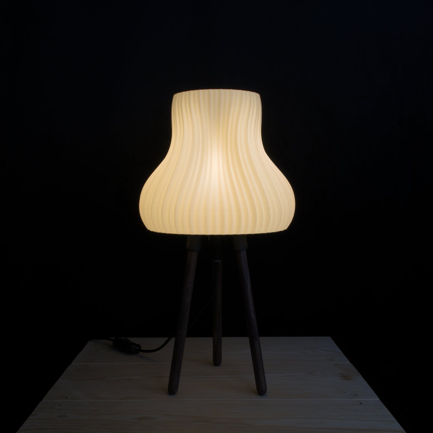 Meringa 01 - Table Lamp Wood