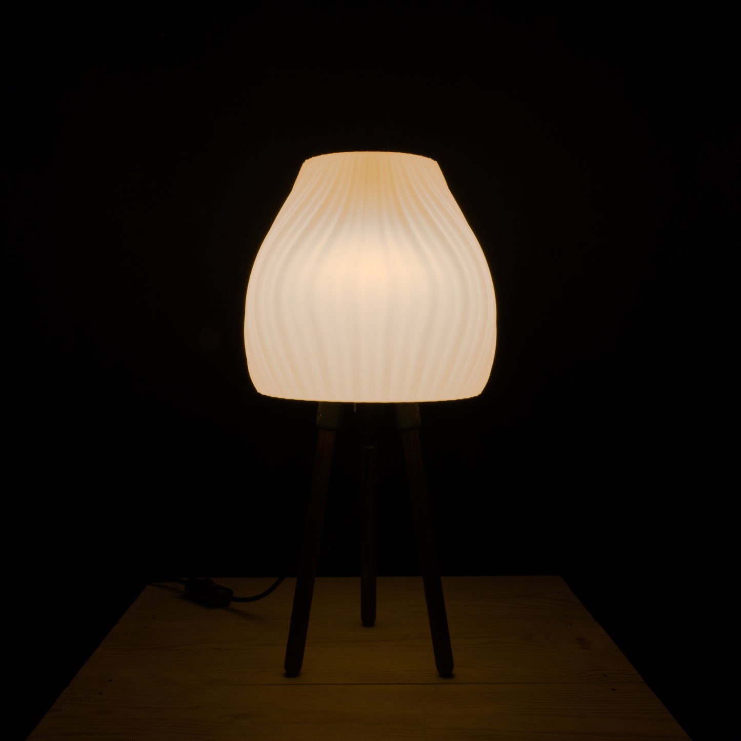 Meringa 01 - Table Lamp Wood