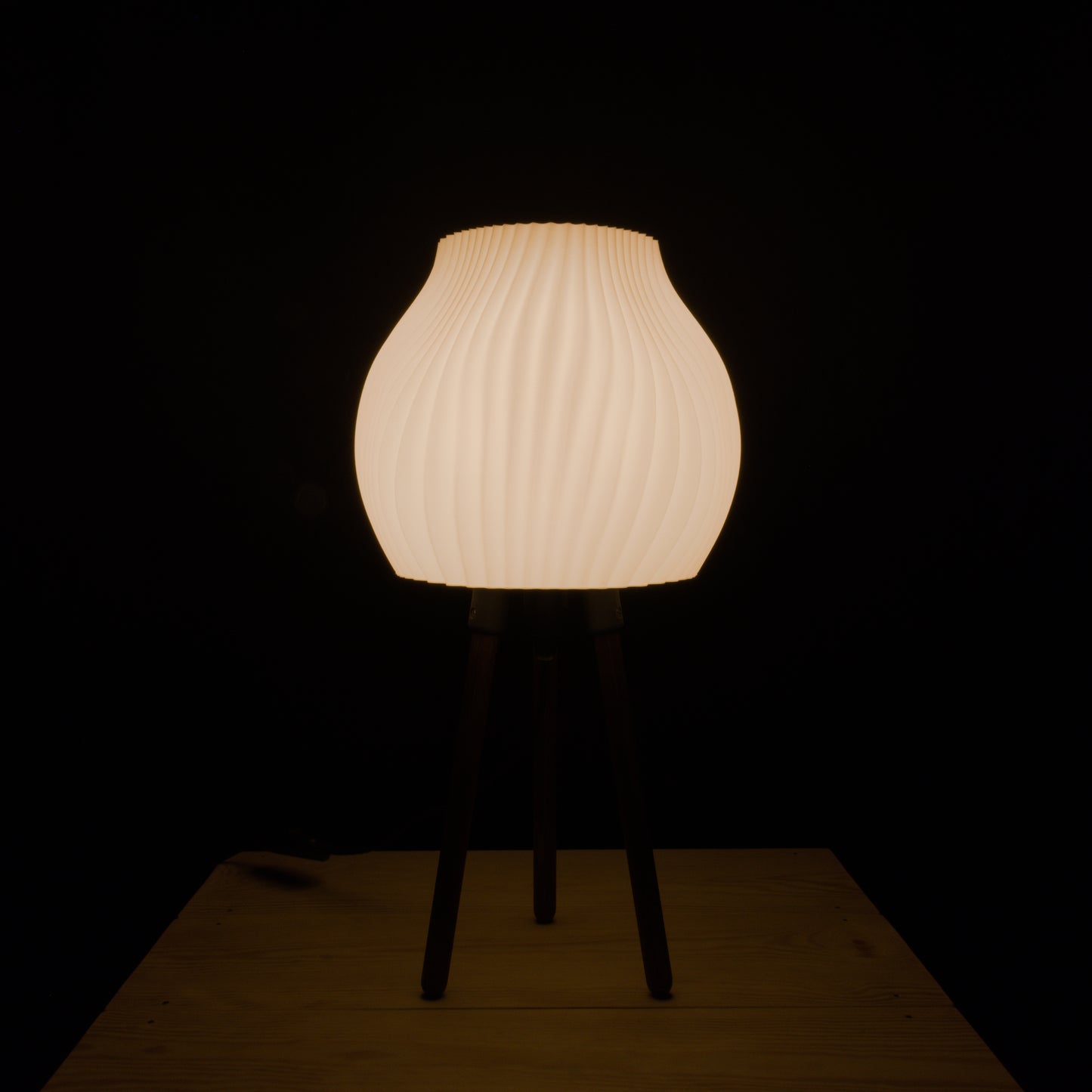 Meringa 03 - Table Lamp Wood