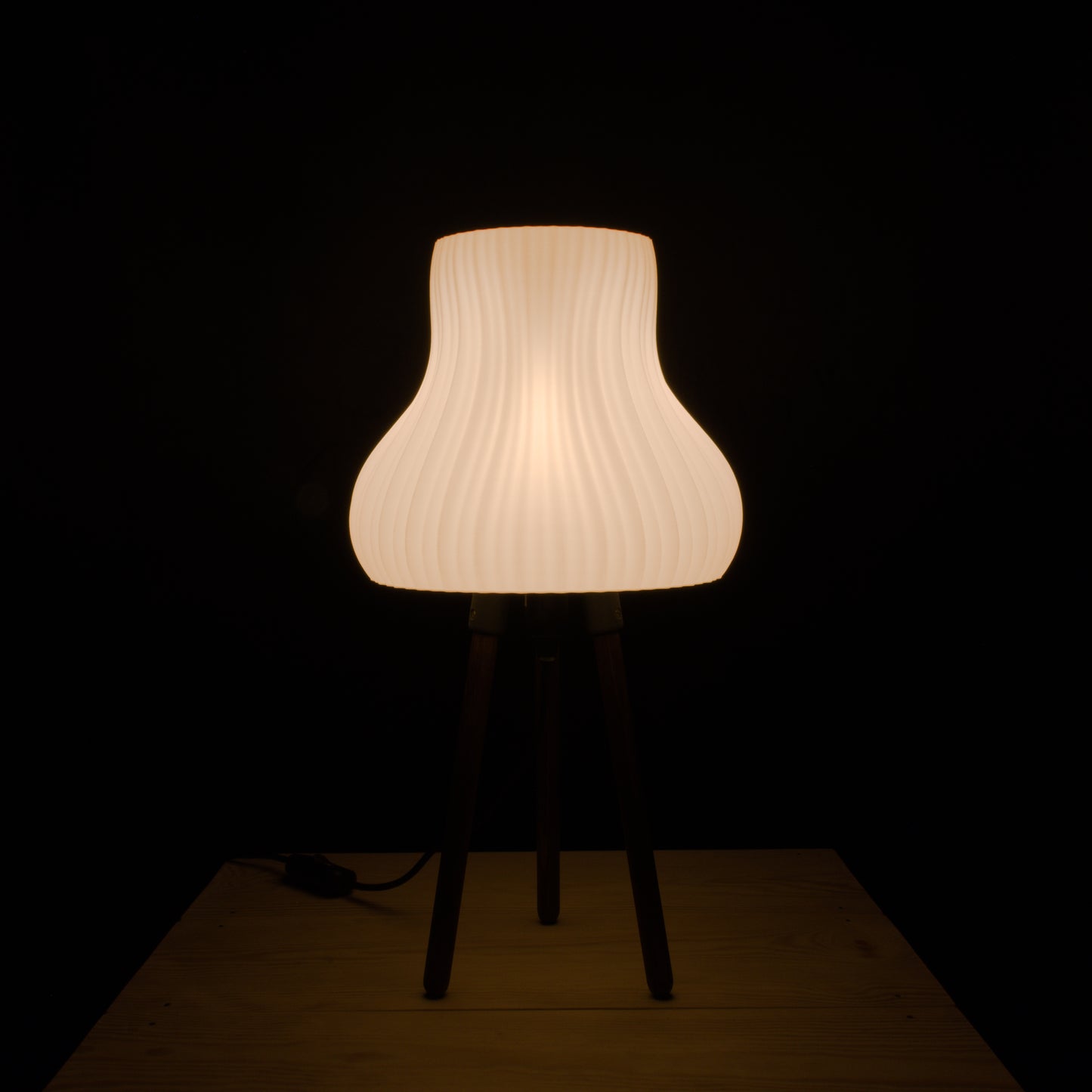 Meringa 01 - Table Lamp Wood